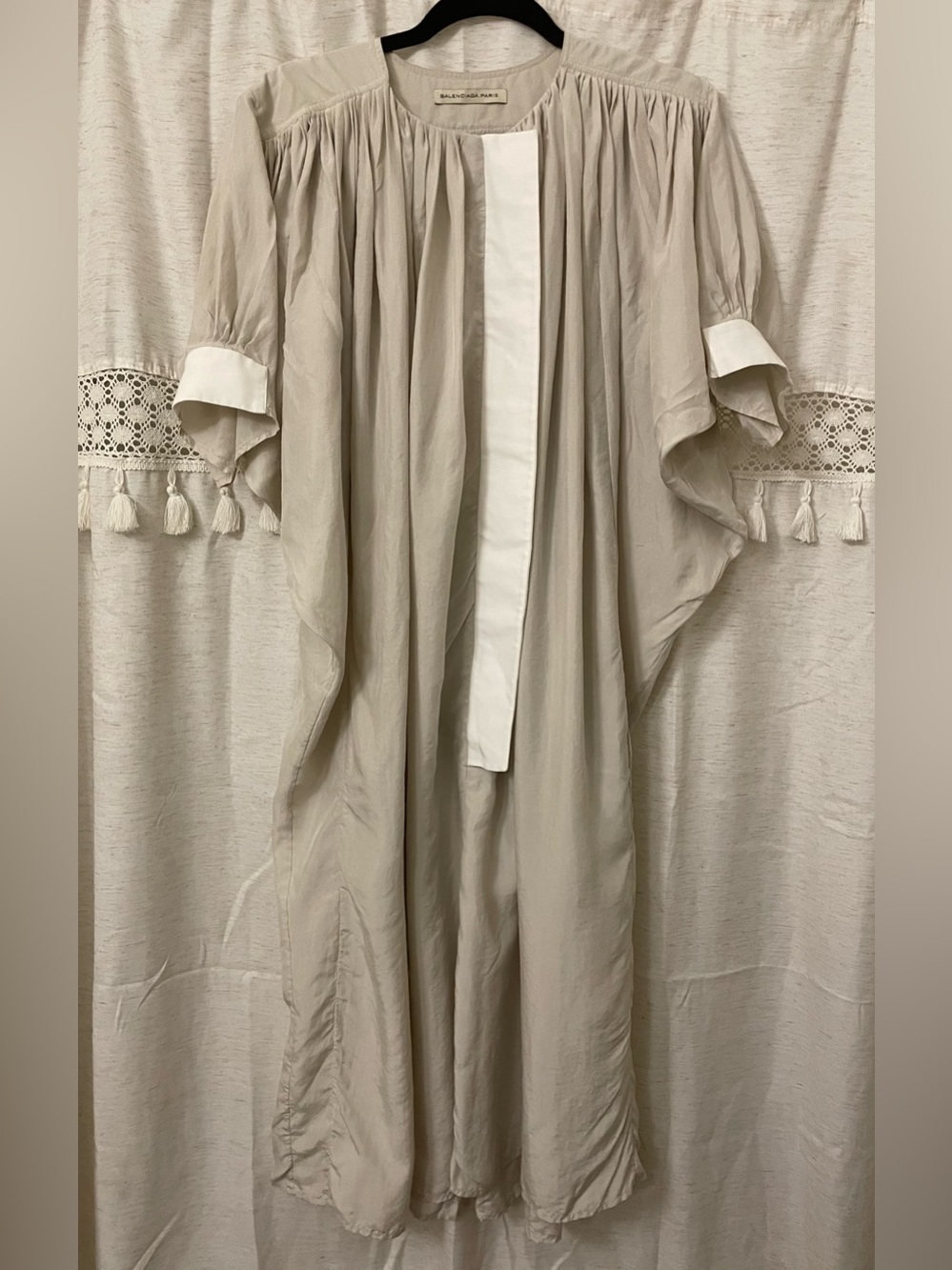 Balenciaga Women’s 42 Cream tunic dress Silk Lined Italy - Picture 2 of 7